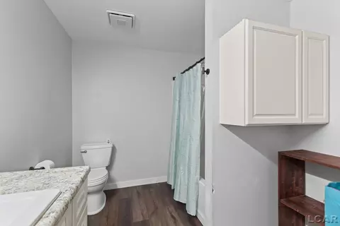 Bath - 201 S Talbot St, Addison, MI 49220 photo 2 of 5