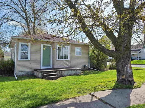 1216 E Hemphill, Burton, MI 48529