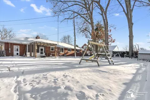 Exterior - 1333 Riverview, Monroe, MI 48162 photo 2 of 4
