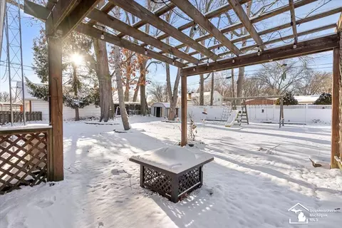 Exterior - 1333 Riverview, Monroe, MI 48162 photo 1 of 4
