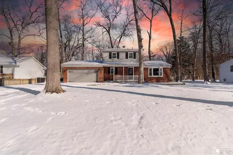8464 Keitha, Lambertville, MI 48144