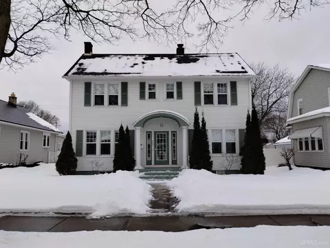 804 S 13th, Escanaba, MI 49829