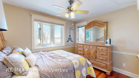 Bedroom - 2056 N Duffield, Flushing, MI 48433 photo 3 of 8