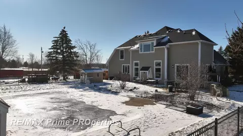 Exterior - 2056 N Duffield, Flushing, MI 48433 photo 4 of 22