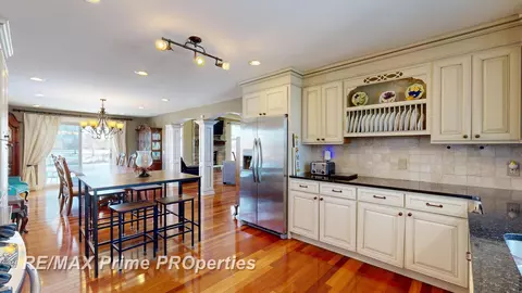 Kitchen - 2056 N Duffield, Flushing, MI 48433 photo 5 of 5