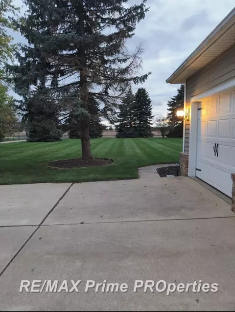 Exterior - 2056 N Duffield, Flushing, MI 48433 photo 18 of 22