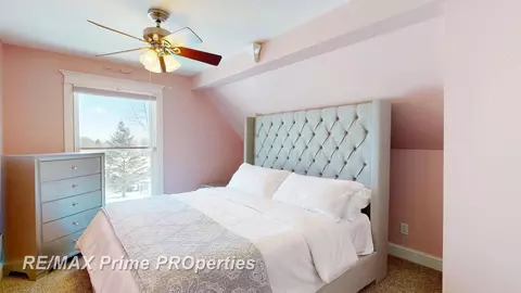 Bedroom - 2056 N Duffield, Flushing, MI 48433 photo 5 of 8