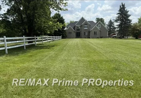 Exterior - 2056 N Duffield, Flushing, MI 48433 photo 13 of 22