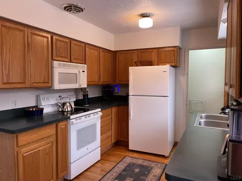 Kitchen - 372 Highland, Saline, MI 48176 photo 1 of 3