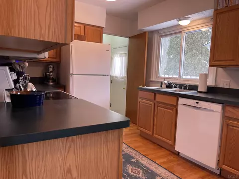 Kitchen - 372 Highland, Saline, MI 48176 photo 2 of 3
