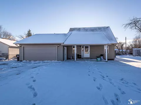3120 8th, Monroe, MI 48162