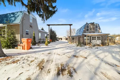 Exterior - 6446 W Beard, Perry, MI 48872 photo 8 of 17