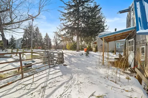 Exterior - 6446 W Beard, Perry, MI 48872 photo 7 of 17