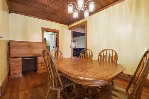 Dining - 6446 W Beard, Perry, MI 48872 photo 1 of 2