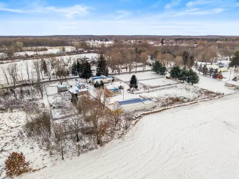 View/Area - 6446 W Beard, Perry, MI 48872 photo 2 of 18