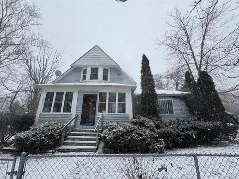 2202 Cherry, Saginaw, MI 48601