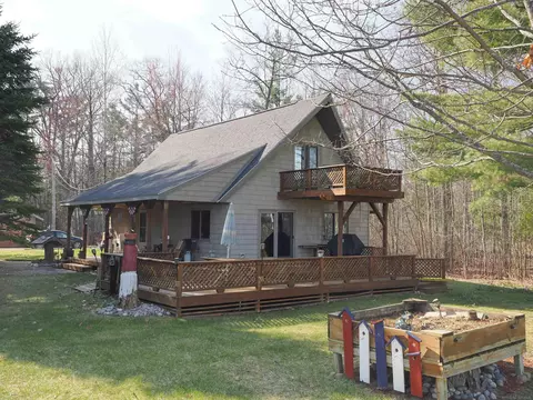7484 Cedar Lk, Oscoda, MI 48750