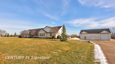 Other - 4050 Hackett Rd, Saginaw, MI 48603 photo 1 of 27
