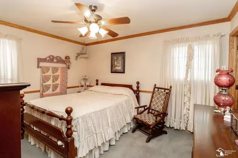 Bedroom - 1191 Mapleway, Temperance, MI 48182 photo 1 of 6