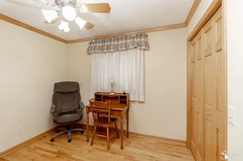 Bedroom - 1191 Mapleway, Temperance, MI 48182 photo 6 of 6