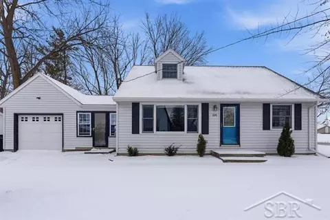 100 W Chapel, Midland, MI 48640