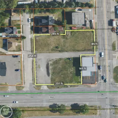 4061 E 8 Mile, Warren, MI 48091