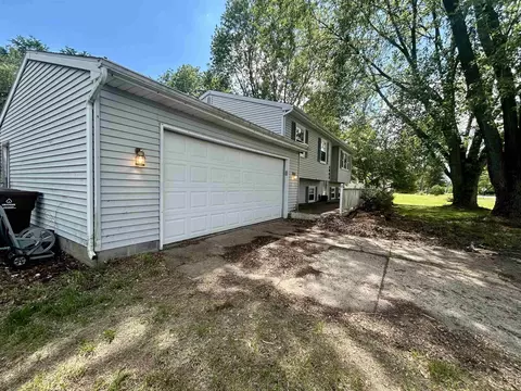 Exterior - 4083 W Herbison, Dewitt, MI 48820 photo 3 of 3