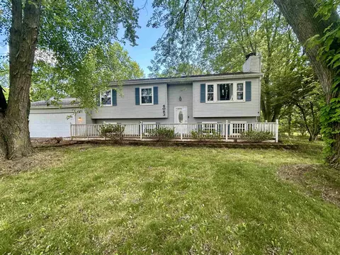 4083 W Herbison, Dewitt, MI 48820