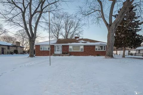 14259 S Dixie, Monroe, MI 48161