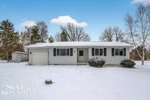 8 Lila, Peck, MI 48466