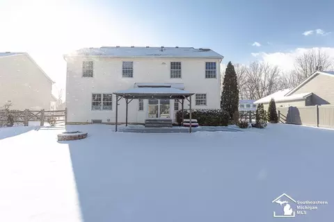 Exterior - 2234 Stirrup, Temperance, MI 48182 photo 7 of 9