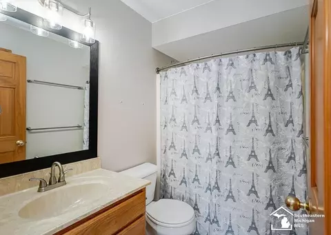 Bath - 2234 Stirrup, Temperance, MI 48182 photo 5 of 5