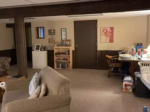 404 Mills, Saline, MI 48176 photo 23