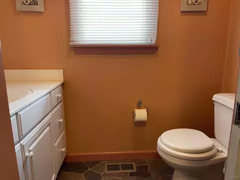 404 Mills, Saline, MI 48176 photo 19