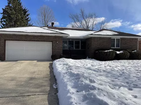 404 Mills, Saline, MI 48176 photo 13