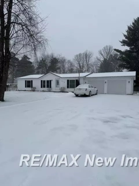 610 Quilette, Gladwin, MI 48612