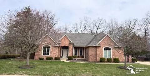 3158 Deer Crk, Lambertville, MI 48144