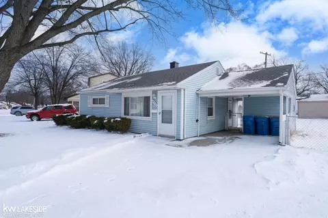 14358 Hendricks, Warren, MI 48089 photo 3