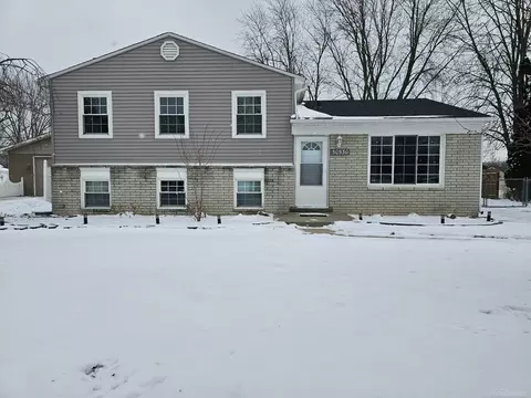 50530 Leeward Dr, New Baltimore, MI 48047