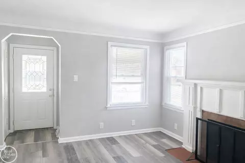 Living - 15608 Stricker, Eastpointe, MI 48021 photo 3 of 4