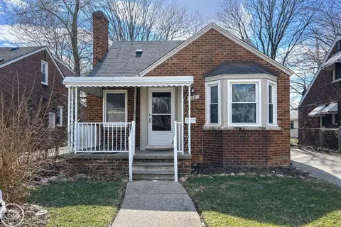 15608 Stricker, Eastpointe, MI 48021