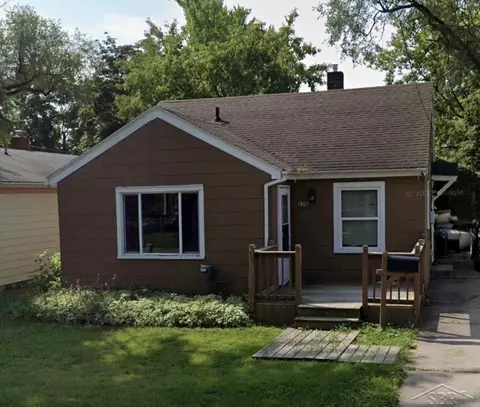 1907 Morgan, Saginaw, MI 48602