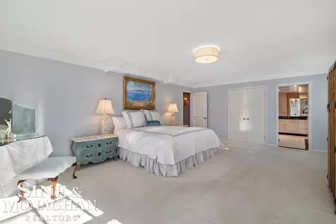 Bedroom - 286 Grosse Pointe, Grosse Pointe Farms, MI 48236 photo 3 of 6