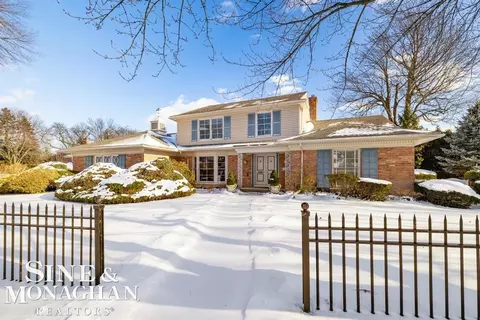 Exterior - 286 Grosse Pointe, Grosse Pointe Farms, MI 48236 photo 2 of 15