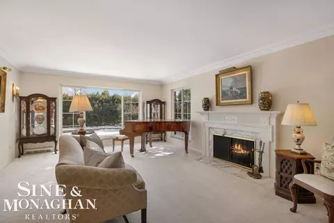 Living - 286 Grosse Pointe, Grosse Pointe Farms, MI 48236 photo 1 of 4