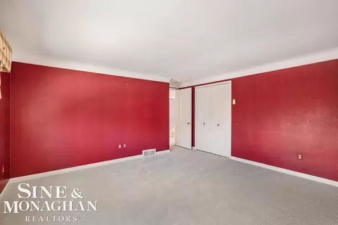 Bedroom - 286 Grosse Pointe, Grosse Pointe Farms, MI 48236 photo 6 of 6