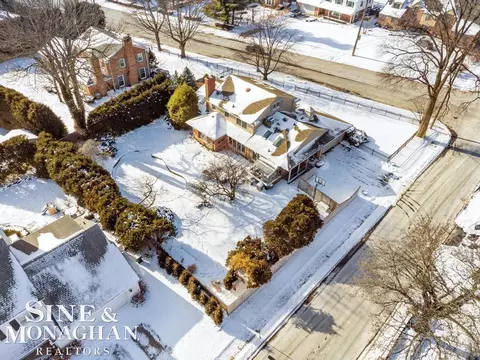View/Area - 286 Grosse Pointe, Grosse Pointe Farms, MI 48236 photo 8 of 8