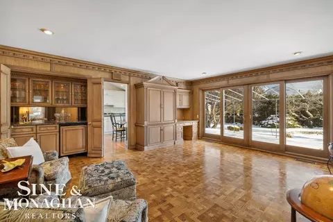 Living - 286 Grosse Pointe, Grosse Pointe Farms, MI 48236 photo 3 of 4
