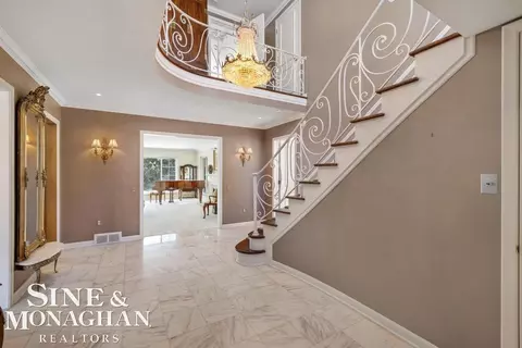 Entry Way - 286 Grosse Pointe, Grosse Pointe Farms, MI 48236 photo 1 of 9