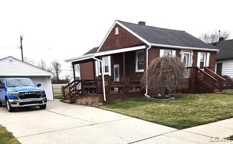 712 Michigan, Monroe, MI 48162 photo 2